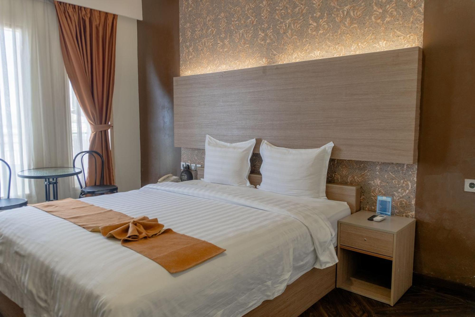 Muara Hotel And Mall טרנאטה מראה חיצוני תמונה
